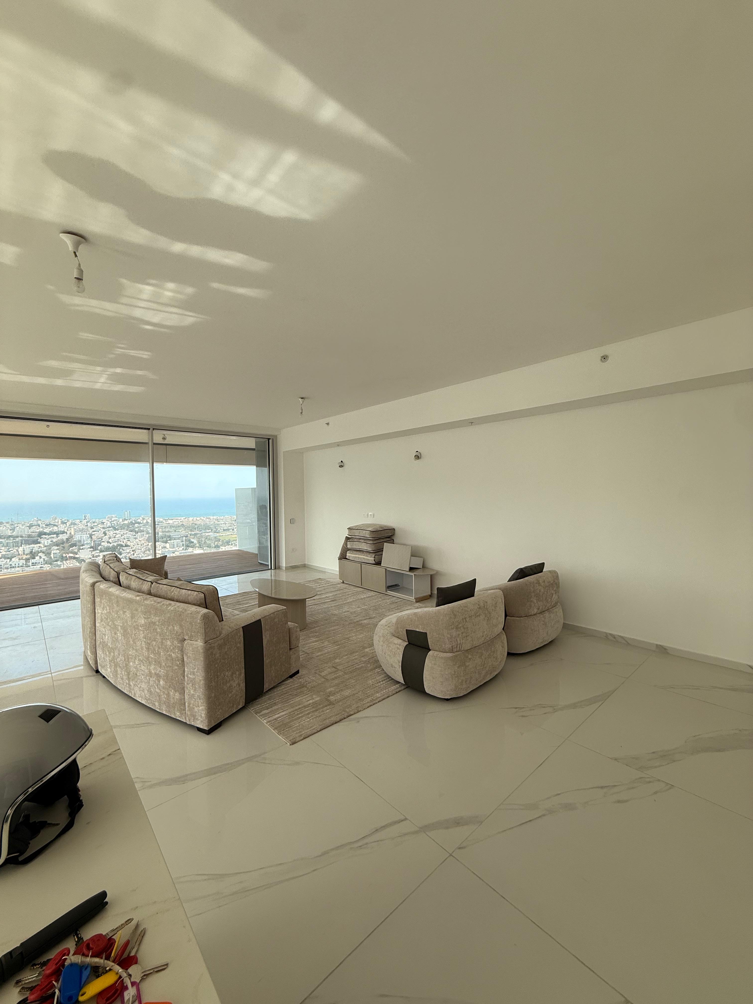 Appartement Neuf de Luxe à Louer au Cœur de Tel Aviv